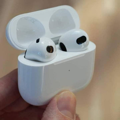 AirPods Pro - FREE DELIVERY IN 2 DAYS